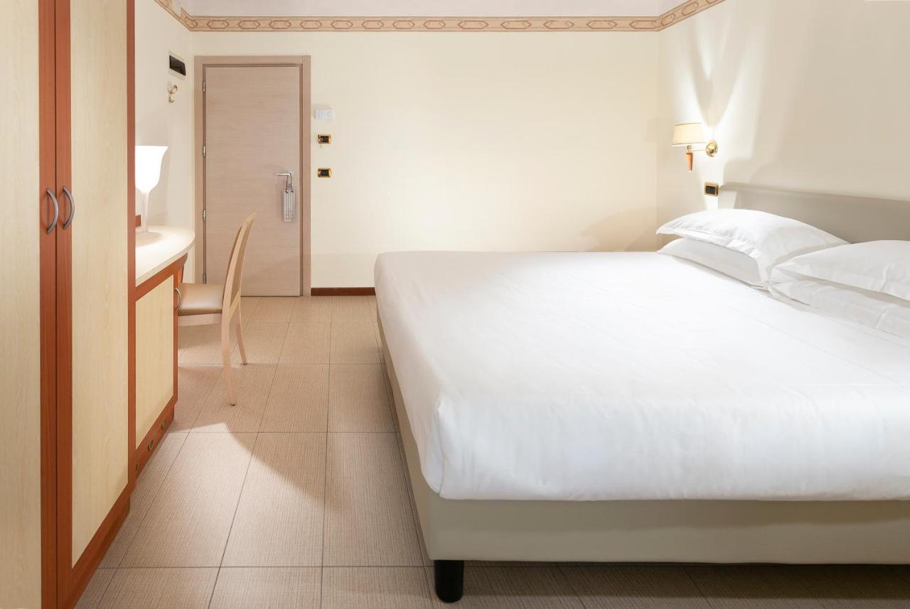 Hotel Bikini Rimini Rom bilde